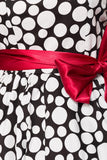 Lucia - Abito a Fascia Vintage con Fiocco in Raso