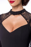Abito in Pizzo con Scollo a Cuore