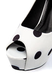 Décolleté Vintage con Plateau a Pois - Eleganza Retrò senza Tempo